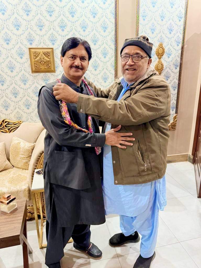 MunirChandioPPP's tweet photo. #PakistanPeoplesParty Devisional General Secretary SBA #Ex_MPA #Raees Mumtaz Ali Chandio Sahab Activities at #PS_34 #NaushahroFeroz. @mumtazchandiomp @MasroorAChandio @BBhuttoZardari @AseefaBZ https://t.co/2dKabKVwu3