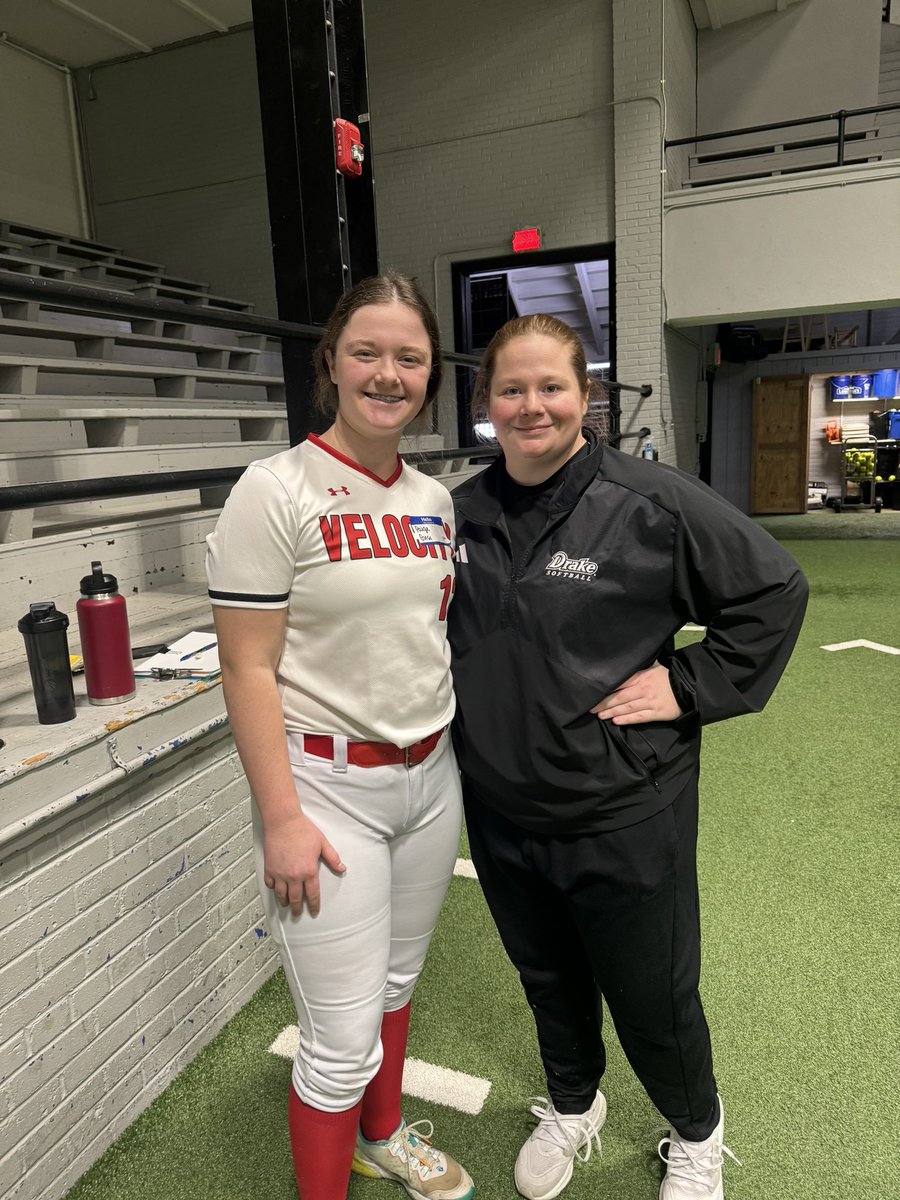 Thank you <a href="/DrakeSoftball/">Drake Softball</a> for an amazing hitting camp! The feedback and tips I learned from <a href="/DiehlLindsay/">Lindsay Diehl</a> and <a href="/Jennmarsh27/">Jenn Marshall</a> are helpful to me to use in the offseason