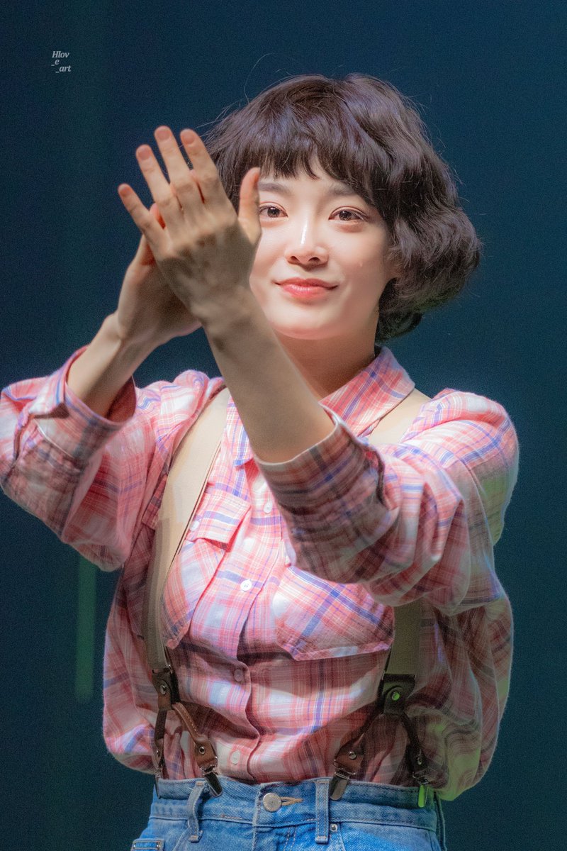 Hlov_e_art's tweet photo. 240109 템플 김세정 https://t.co/45eceH3sbI