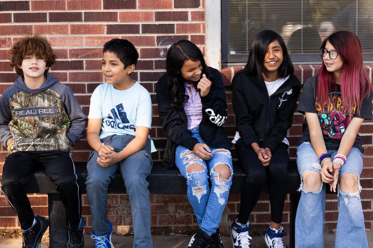 Nominations for the Gradient Learning School Leader of the year are open! Along educators who rethink, reimagine &amp; rebuild education by working with their communities can be entered through Feb. 16. docs.google.com/forms/d/e/1FAI…