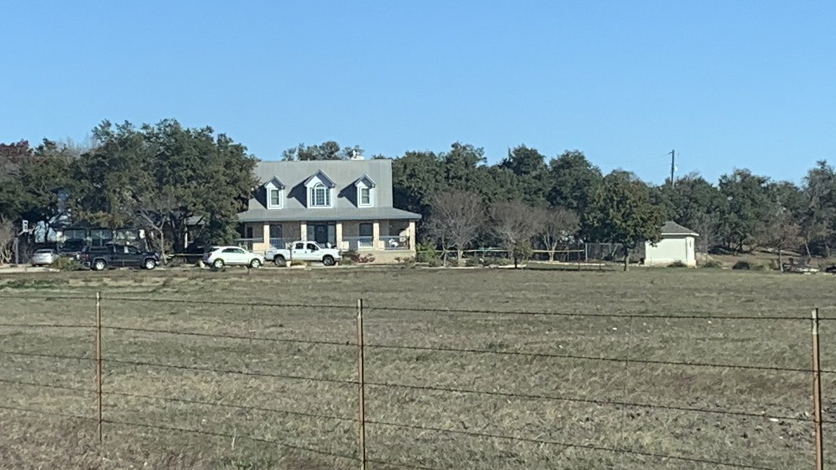 KoskionFOX7's tweet photo. Williamson County deputies at the home of former Williamson County Judge Burt Carnes. officials say it’s a double murder scene with one person in custody. Sources tell me that person is Carnes son
@fox7austin https://t.co/DwlfC6P33F