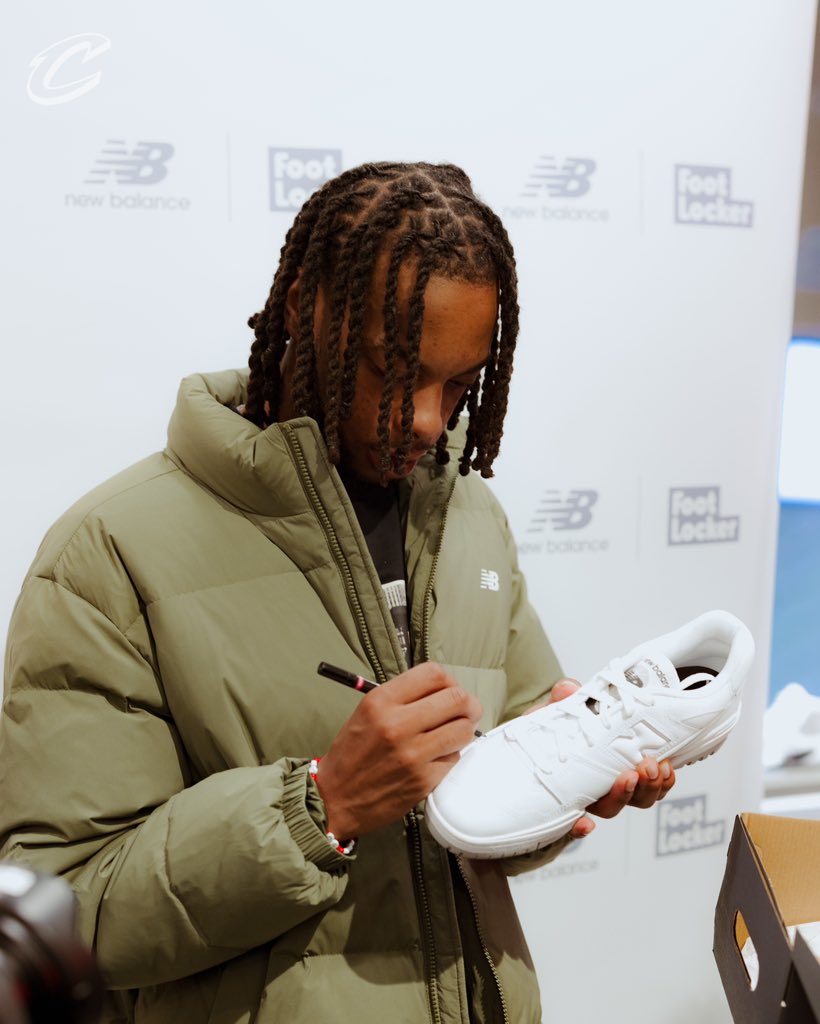 Darius Garland visited his @newbalancehoops family in Paris for a fireside chat and a quick shopping trip! #LetEmKnow