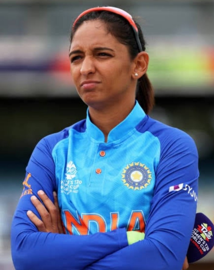 MannuCool4's tweet photo. #INDvAUS #Cricket
मुझे हरमनप्रीत की कप्तानी बिल्कुल बिखरी हुई नजर आई इस मैच में😔
आपके पास #लॉन्गऑफ और #लॉन्गऑन में उस वक्त भी #Filders नहीं जब #DeathOver फेंक रहे है हो और रन वही से आ रहे हो
बिखरी फील्डिंग हार का कारण
खराब कप्तानी @ImHarmanpreet 😔
@13richaghosh
@JemiRodrigues https://t.co/QB1g9yowXt