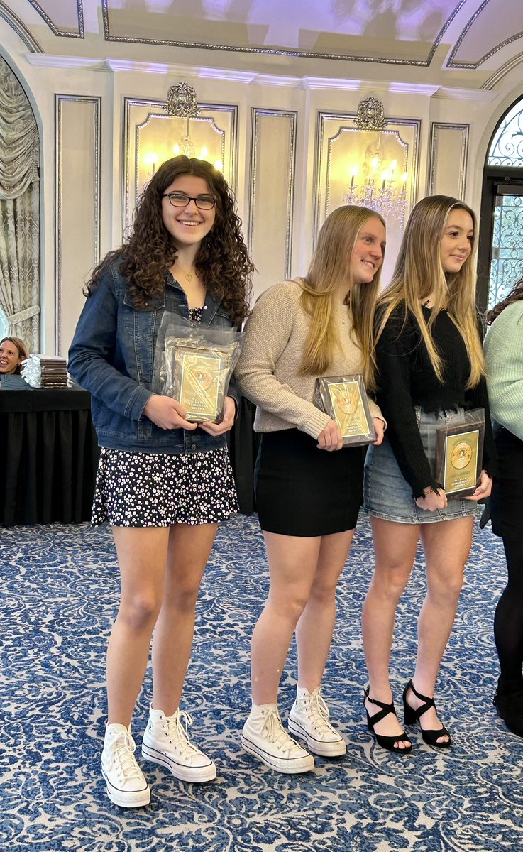 FH_CoachJo's tweet photo. Congratulations Evy and Jessi! We are so proud of you to represent Metuchen with North Jersey Field Hockey All Star Team Group 1 https://t.co/gMiMmIYXKK