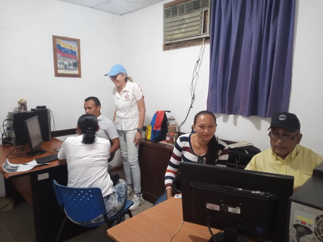 Inces_Guarico2's tweet photo. #9Ene | El Inces en Guárico avanza con registro en plataforma "Edúcate en Venezuela Mujer" como parte de la Gran Misión Venezuela Mujer,  que busca el empoderamiento personal y profesional de las féminas a través del acceso a la educación multimodal.
#FórmateEnElInces https://t.co/k5iGeFDwzX