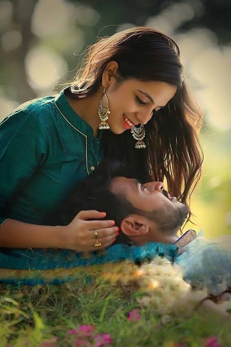 तेरे जुल्फों के साय मे
मैं अपनी सारी उम्र बिता दू
<a href="/Tera_Ishq_/">Tera_Ishq👈</a> मुझे सकून देता है❤