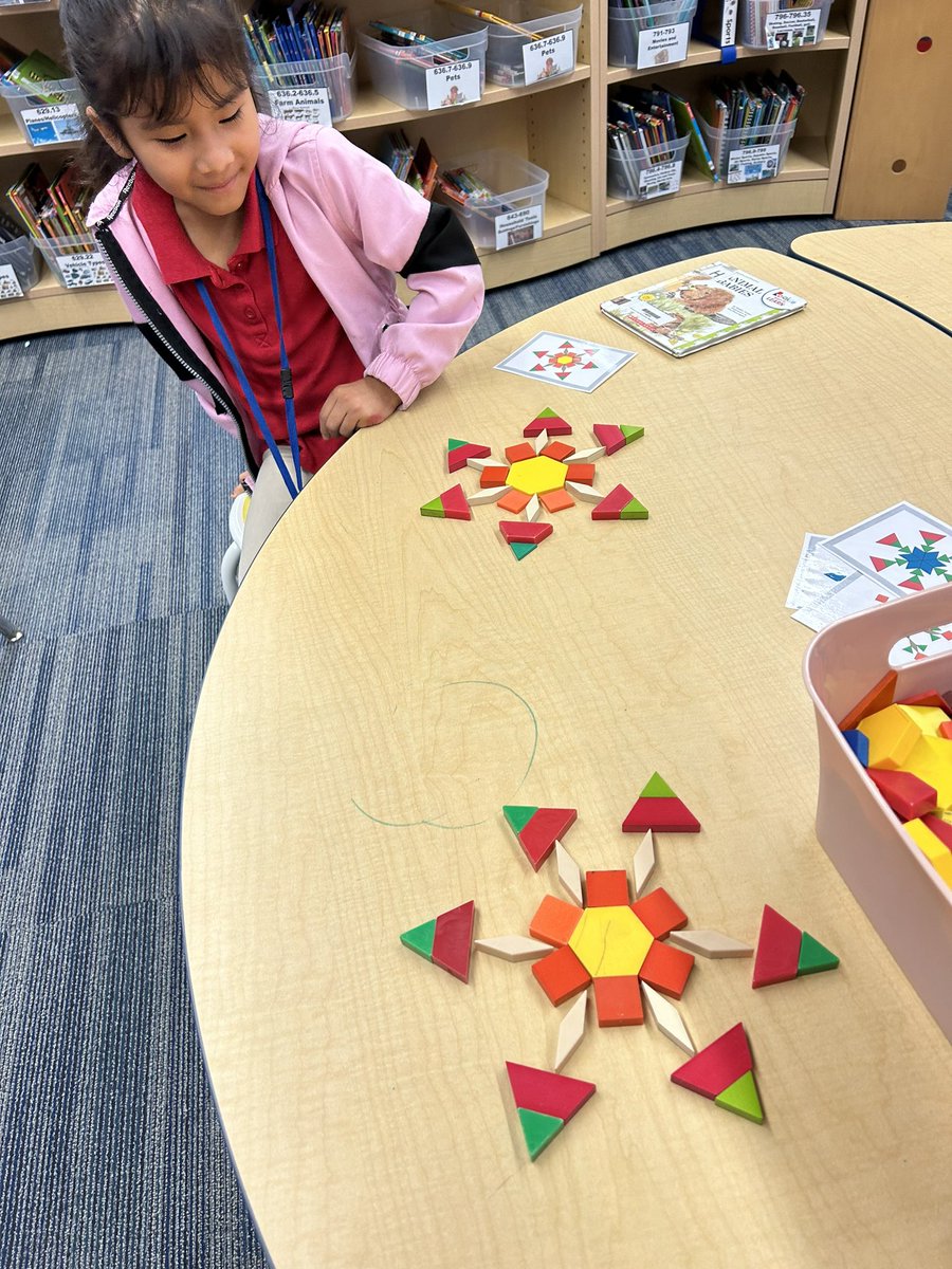 SLEMediaCenter's tweet photo. @SLESeahawks kindergartners listened to a winter story and then made snowflakes using pattern blocks! https://t.co/RpXNIFHkv5