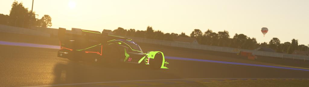 StormGangSim's tweet photo. @onlyendurance @ozerdogandesign @HondaRacingGLB @HondaRacing_US @Honda @Honda_UK @FIAWEC @24hoursoflemans @Oreca @Acura @IMSA We loved running it at Le Mans in the sim.  Although under some throwback colors https://t.co/sfgf66iCJo