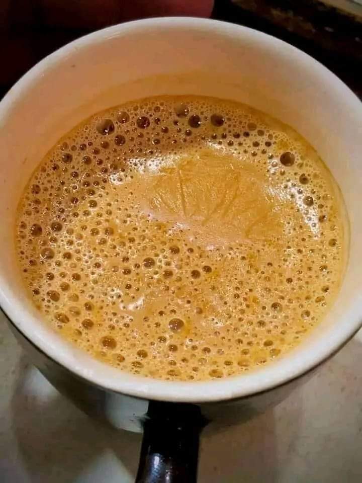 ummi14u's tweet image. اب کیا ڈھونڈتے ہو جلے کاغذ کی راکھ میں 
وہ افسانہ ہی جل گیا جس کا عنوان تم تھے
#onlyu