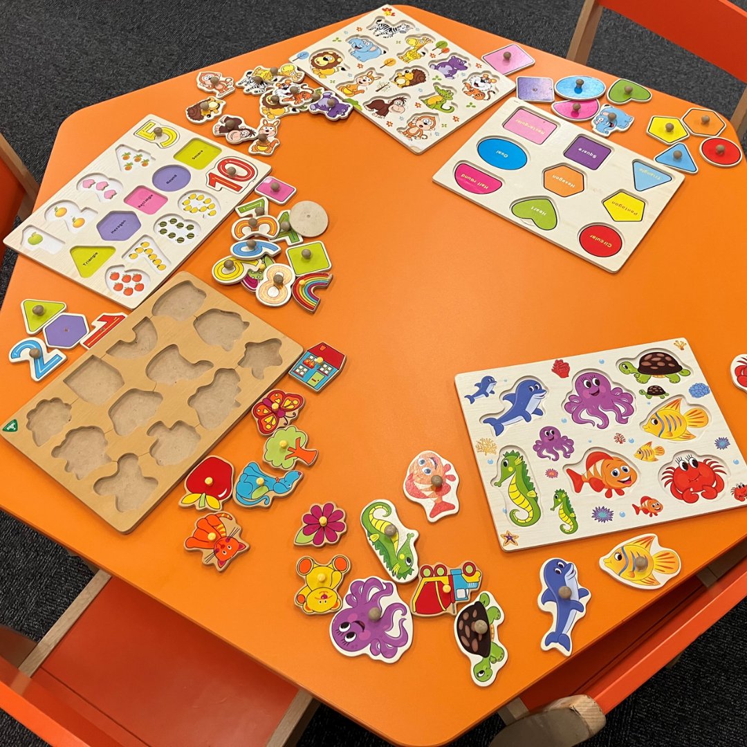 WFlibraries's tweet image. 🧩The children have had a fun day with the puzzles at #PontefractLibrary!
Now its our job to put the pieces in place again! 😀

#Pontefract #Wakefield #Fun