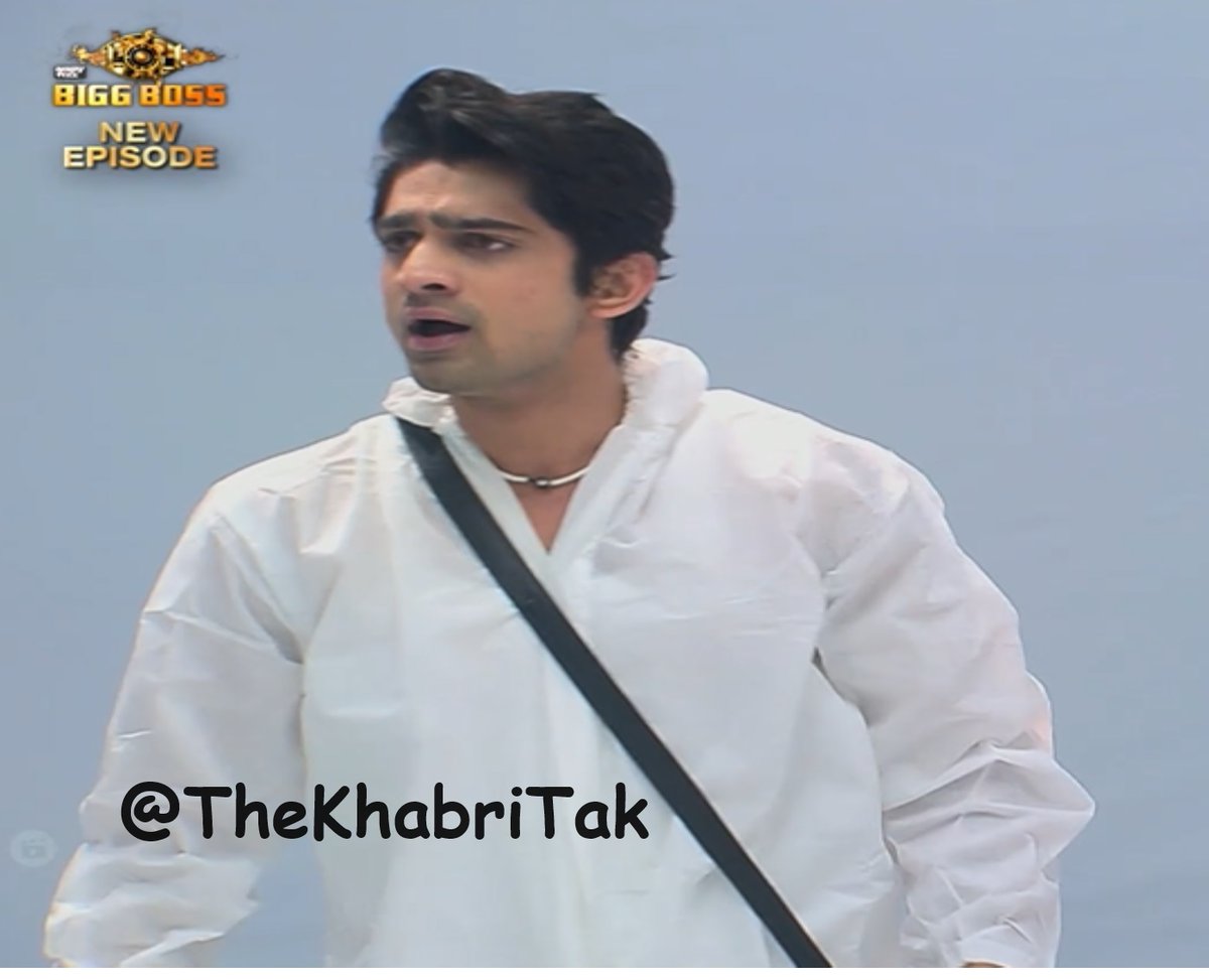 TheKhabriTak's tweet photo. Nominations : He want to project it as everyone is targeting him &amp; imitating Gautam Gulati 👏

Whom do you support ?

- Retweet : #AbhishekKumar 
- Like : #AnkitaLokhande 

Comment for #AnkitaIsTheBoss or Abhishek 

#BB17 #BiggBoss #BiggBoss17 https://t.co/q17SwY98uN
