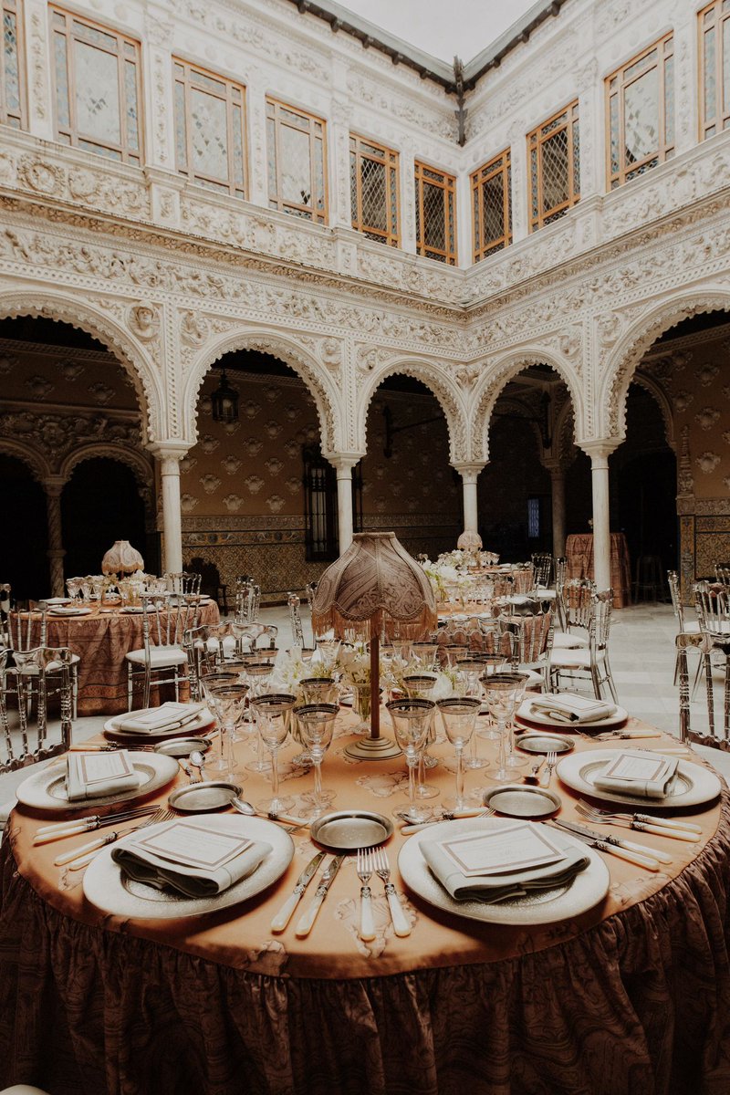 CateringDelfin's tweet photo. En nuestro catering para bodas, entendemos la importancia de cada detalle y nos comprometemos a ofrecerte una experiencia inolvidable.
.
.
#delfindelicatessen #cateringbodas #catering #eventos #bodas #gastronomía #bodasconestilo #bodasconestilo #bodasúnicas #andalucía #sevilla https://t.co/o2rpb8xfCD