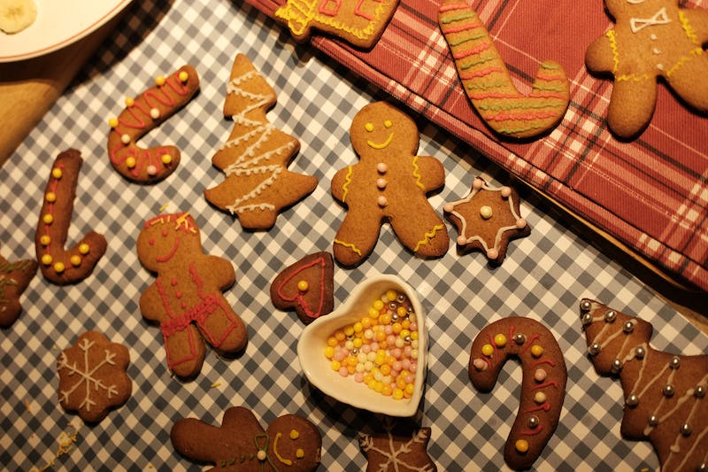 fun_tosee's tweet photo. A gingerbread man will always be a gingerbread man, but you can be someone else. https://t.co/kY9JQl8j1f