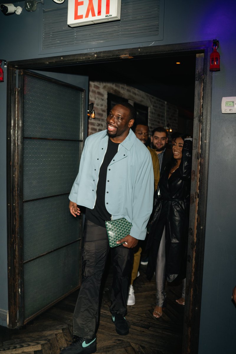 TutuThtGuy's tweet image. Celebrated life this past weekend