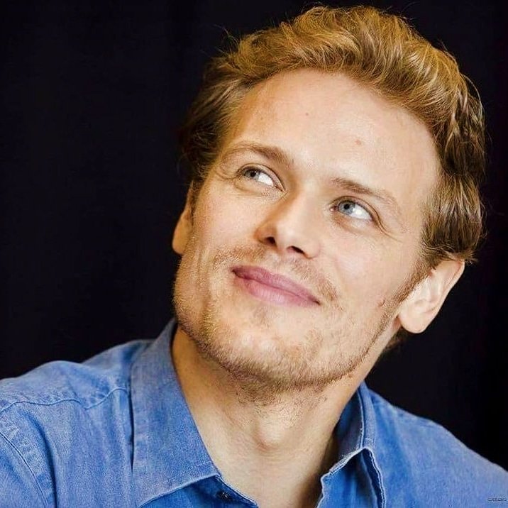 point_blank1959's tweet image. Sam Heughan at Outlander Panel SDCC 2017. 🥰  -  Margaret @magsc55 Kathy Howard @kbhoward33 #SamHeughan #SDCC2017
