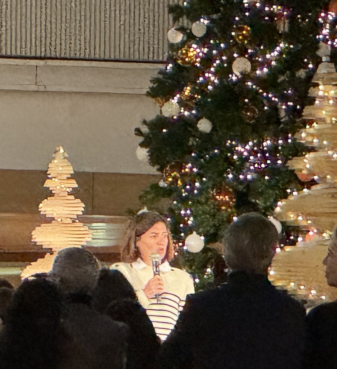 Crowded HQ  for <a href="/Cheydema/">Christel Heydemann</a> New Year’s Greetings <a href="/orange/">Orange</a> Bridge