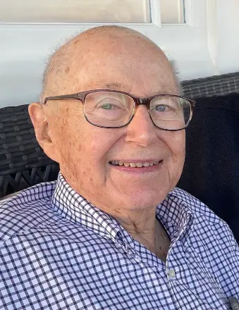 RegisTechInc's tweet image. With very heavy hearts we share the news that our founder, Dr. Louis Glunz, has passed away. Dr Glunz founded Regis Technologies in 1956 and remained actively engaged as Chair Emeritus until his passing. His wisdom, dedication and passion for Regis will be missed by everyone.