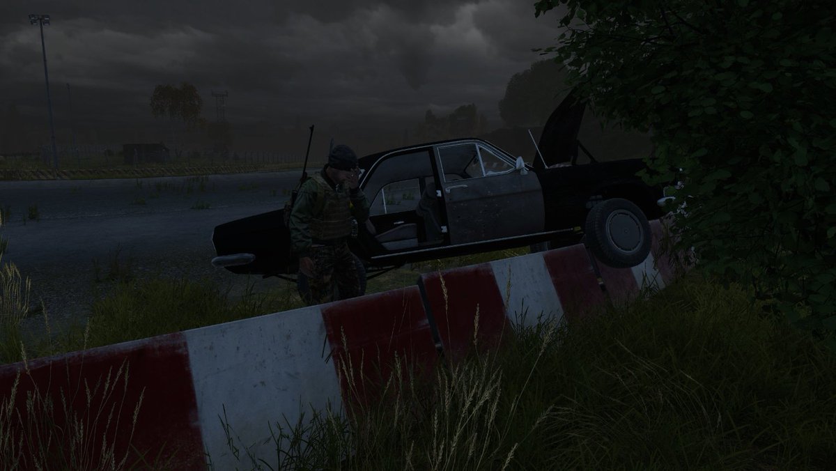 DayZCommunityZ's tweet image. Since day one of wipe, this black Olga seems to be root of everything, it changed hands many times, death and misfortune have followed it – maybe it’s cursed?

Join us to find out, you could it’s next owner?  

#DayZCommunityZ
discord.gg/8AkWt44dNa