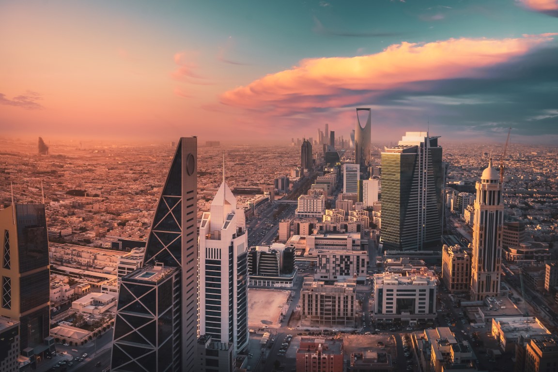 homeunityio's tweet photo. 🏙️ Adel Real Estate announces the Adel district in Dammam, Saudi Arabia - a major urban residential project spanning 5.6 million sqm. 
Set to start in Q1 2024, it's designed to be a sustainable community hub. 

Investing in our token - is the best decision! 
https://t.co/ECuFlADnle
https://t.co/i0FxDoiRKP

🌳 #RealEstate #property #blockchain #token #digitalassets #investment #crypto #trading #cryptonews