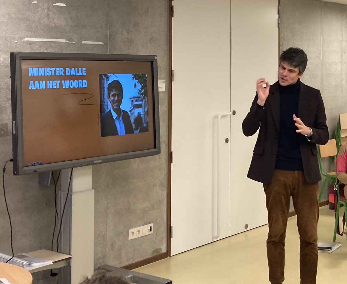 mjancl's tweet photo. Kick-off bondgenoten-netwerk “Balder en bondgenoten bouwen warme school” @GO_onderwijs #Brussel met partners uit sectoren welzijn, vrijetijd, zorg, gaan we voor maximale leer- en levenskansen voor jonge Brusselaars.Met steun @dalle_benjamin @odiseehogesch @gezinswetensch #resokit https://t.co/cwfQANUau3