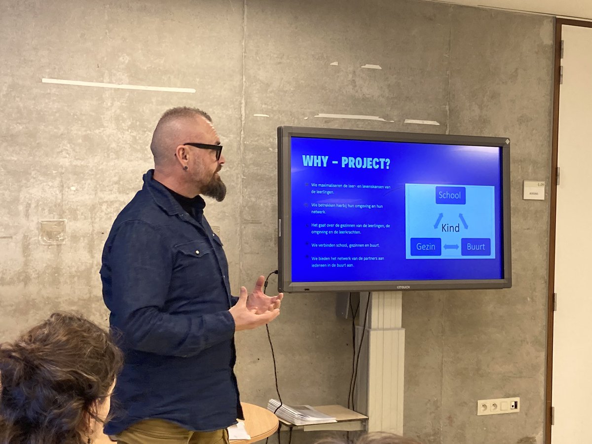 mjancl's tweet photo. Kick-off bondgenoten-netwerk “Balder en bondgenoten bouwen warme school” @GO_onderwijs #Brussel met partners uit sectoren welzijn, vrijetijd, zorg, gaan we voor maximale leer- en levenskansen voor jonge Brusselaars.Met steun @dalle_benjamin @odiseehogesch @gezinswetensch #resokit https://t.co/cwfQANUau3