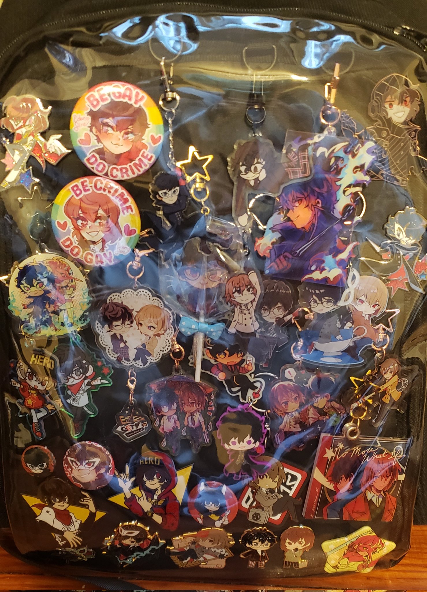 SERAPHIIIM on X rearranged my shuake ita bag and was able to fit an entire extra charm in ita bag arrangement should be considered an art form https t JxPgZPch7Y X