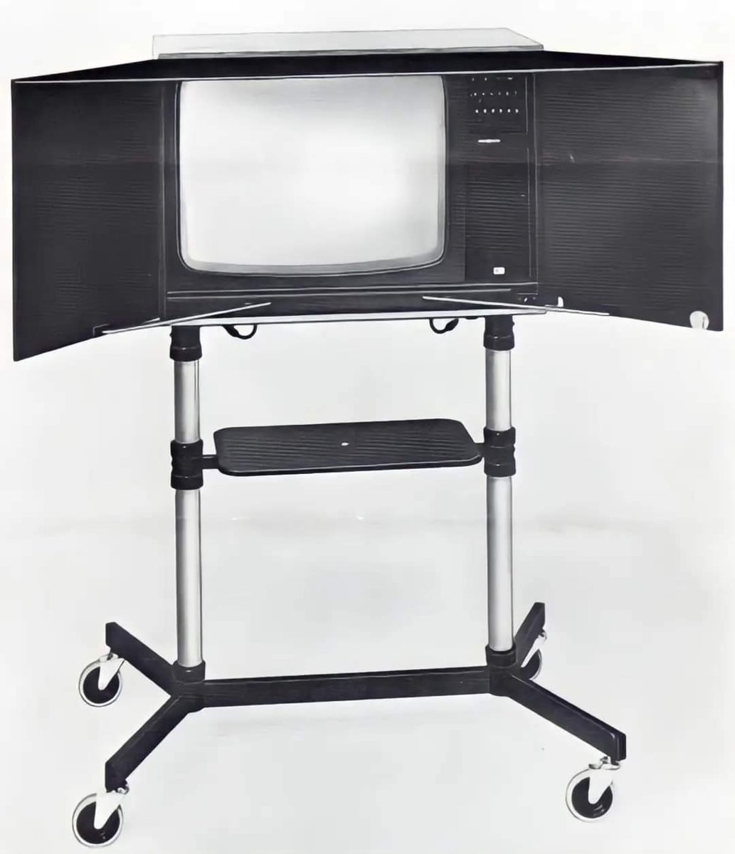 seventiesuk's tweet photo. Who remembers watching these televisions at school? https://t.co/LvfQtI9bJl