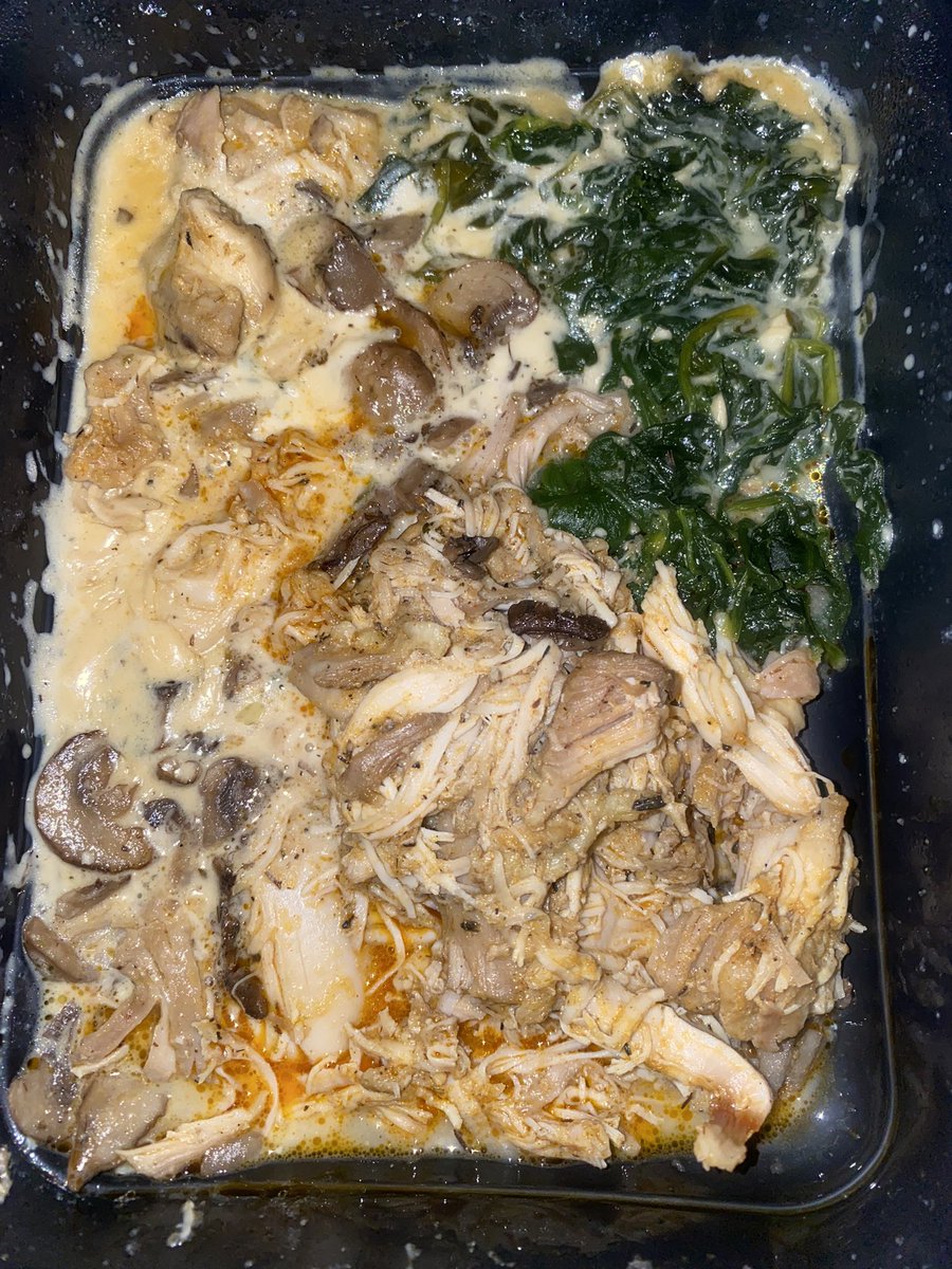 Douglasm1986's tweet photo. 18 hour Workday part 6: finally getting a break and some much needed food… today start my Healthier lifestyle (shit timing I know) so it’s a Keto lunch… Spinach, Mushrooms, Chicken Thighs and a cream sauce… and water and @drinkdripdrop… almost at hour number 8… #ItsAllWork https://t.co/8RneVaoMRe