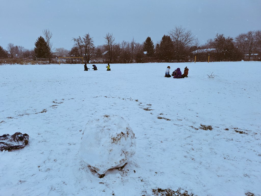 TheMr_Tee's tweet photo. Snow creation day, featuring: Christmas Tree Aquarium, Snowman Fashion Show, NHL Game, a Giant Ball, a School Mascot and.....a Toilet. https://t.co/yQ8ZX3oUOU