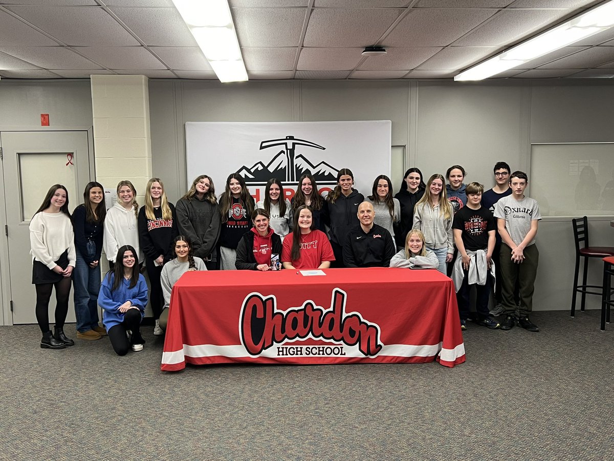 toppernation's tweet photo. Congratulations Makenna Ricketts on committing to continue your education and lacrosse career @wittenberg ! https://t.co/0bFjB86JYI
