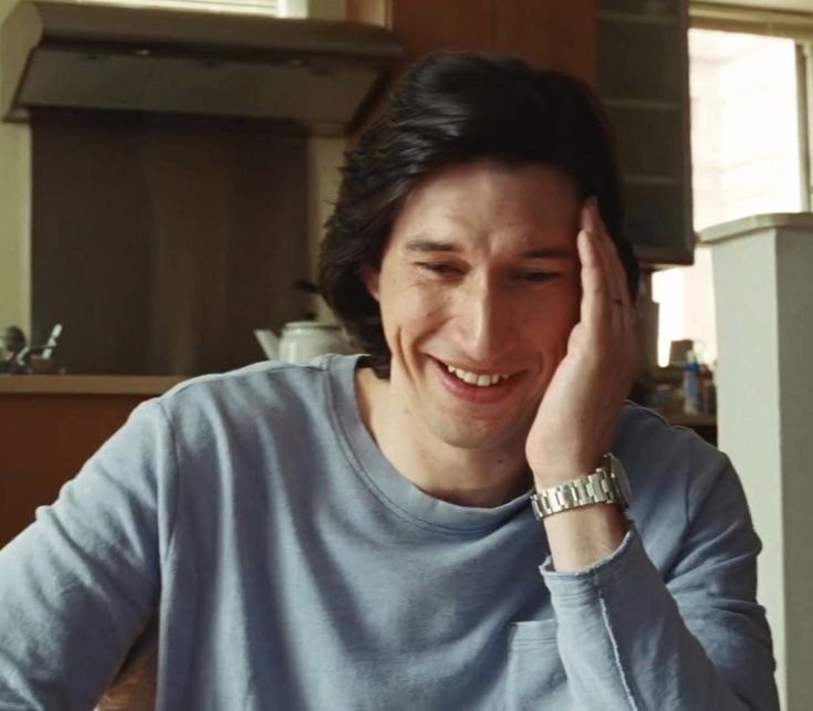 Herry_pie's tweet photo. Reylo Modern AU
where Ben is smiling and blushing because of his girlfriend telling him a story with full of joy
Her smile always bring warm to his heart
She is the real ray of sunshine 🌞
#reylo #reyloth @reylo_prompts https://t.co/pFdlLk1Lz8