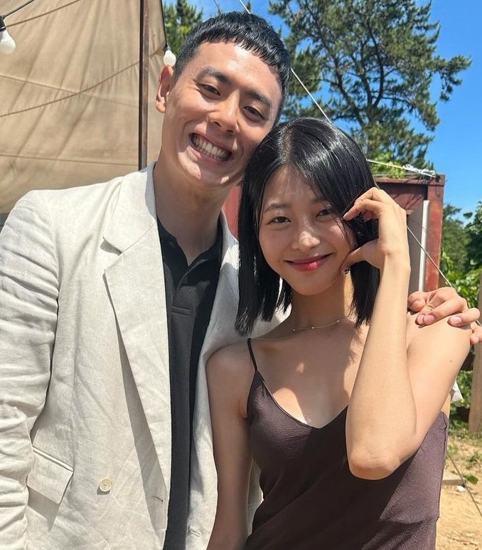 kdrama_menfess's tweet photo. •kdm• 🔥 single inferno 3
speech gwanhee:
minji -> aku suka warna baju kamu (fisik aja) 
hajeong -> aku pernah suka sm kamu (pernah punya rasa) 
hyeseon -> jgn makan sendirian, jgn nangis sendirian (masih sayang) 
udah jelas banget ga sih?
https://t.co/7ClJZuCalA