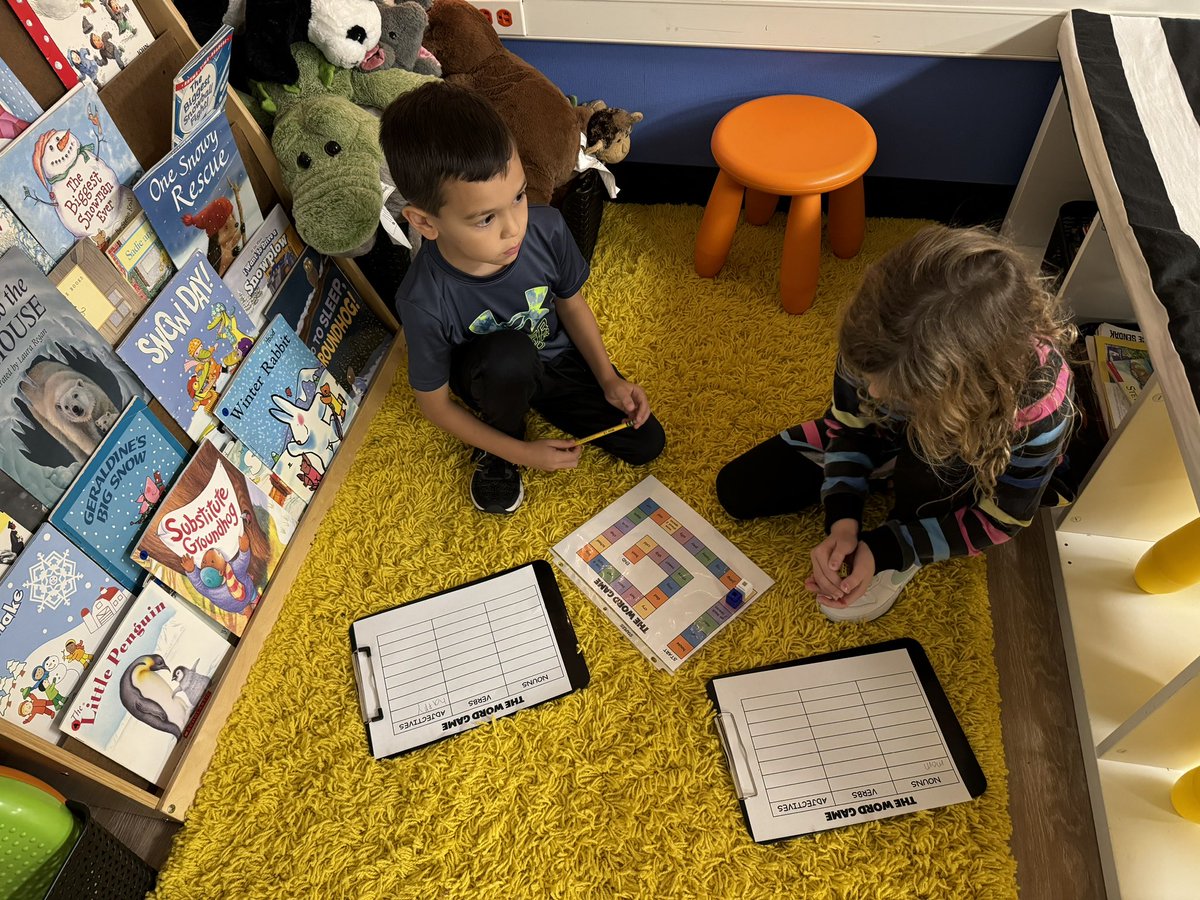 MrsFrench1grade's tweet photo. Back at it❤️ Playing a word game with our friends @mooretolearn @BowieMustangs https://t.co/7ptFhtKm04