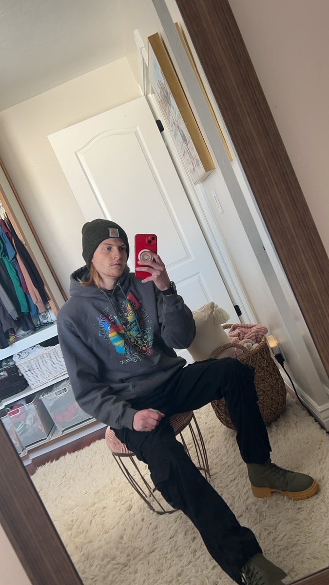 TwinkBot69's tweet photo. Anyone else freezing in Utah rn? 😅#gay #utah #twink https://t.co/cnmJRaLvux