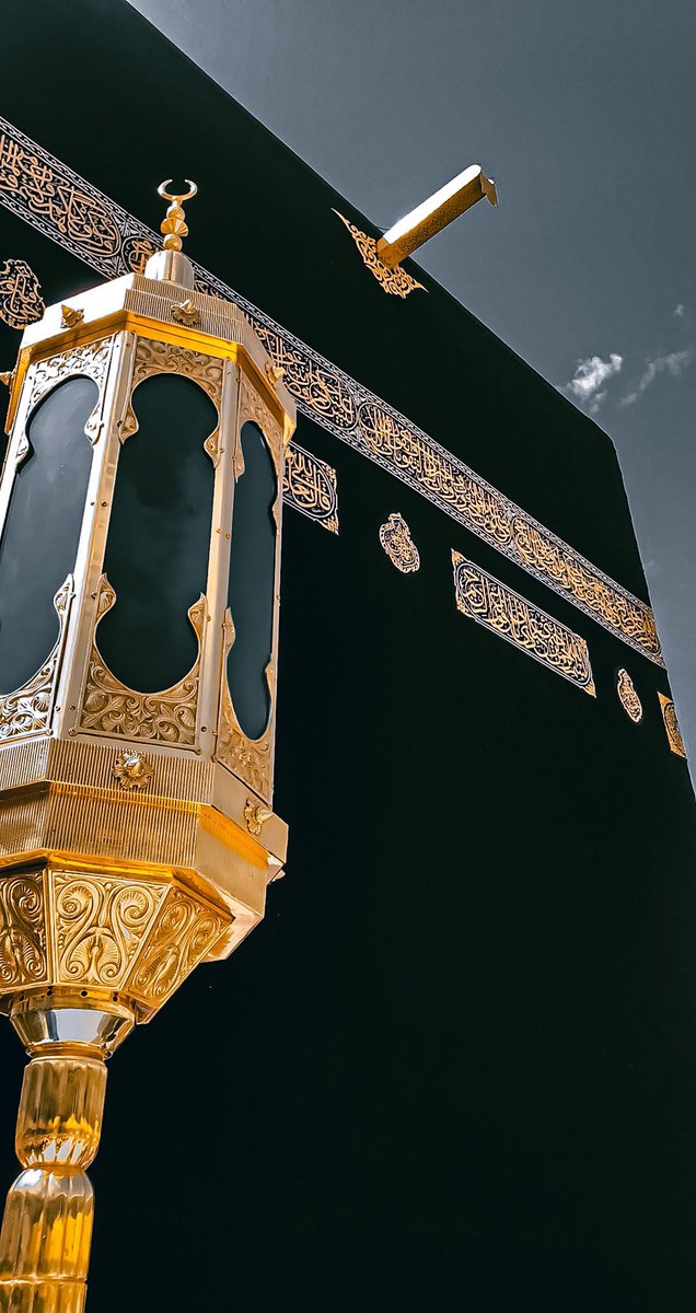 Ali jan'k 2 (@a_jk93) on Twitter photo ♠️
اسلام علیکم ورحمتہ اللّٰہ وبرکاتہ🏵️
صباح الخیر🍀
عنقریب نادان لوگ کہیں گے کہ جس قبلہ پر یہ تھے اس سے انہیں کس چیز نے ہٹایا؟ آپ کہہ دیجئے کہ مشرق اور مغرب کا مالک اللہ تعالٰی ہی ہے وہ جسے چاہے سیدھی راہ کی ہدایت کر دے۔
سورۃ البقرۃ آیت نمبر۔142
<a href="/A_jk93/">Ali jan'k 2</a>
♠️♠️ ♠️
اسلام علیکم ورحمتہ اللّٰہ وبرکاتہ🏵️
صباح الخیر🍀
عنقریب نادان لوگ کہیں گے کہ جس قبلہ پر یہ تھے اس سے انہیں کس چیز نے ہٹایا؟ آپ کہہ دیجئے کہ مشرق اور مغرب کا مالک اللہ تعالٰی ہی ہے وہ جسے چاہے سیدھی راہ کی ہدایت کر دے۔
سورۃ البقرۃ آیت نمبر۔142
<a href="/A_jk93/">Ali jan'k 2</a>
♠️♠️