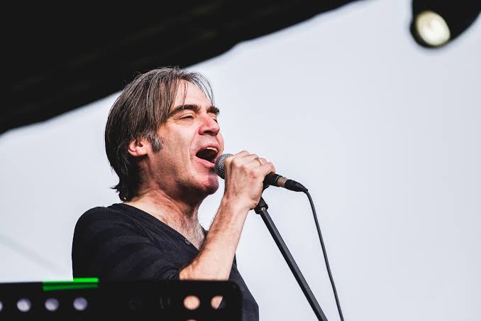 CraigBaird's tweet photo. Happy birthday to Brad Roberts, born on this day in 1964 in Winnipeg. 
As the lead singer and guitarist of Crash Test Dummies, he released nine studio albums with the band and one as a solo artist. https://t.co/tOk1wJu2GW