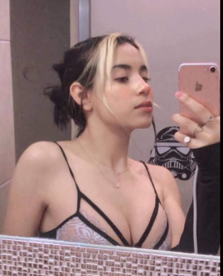 cmp_jrr's tweet photo. Quiero que alguien me ponga su verga de perrito 😋🔥
Si llega a 8000 rt subo video donde me den en 4 https://t.co/8txvfsdjFc