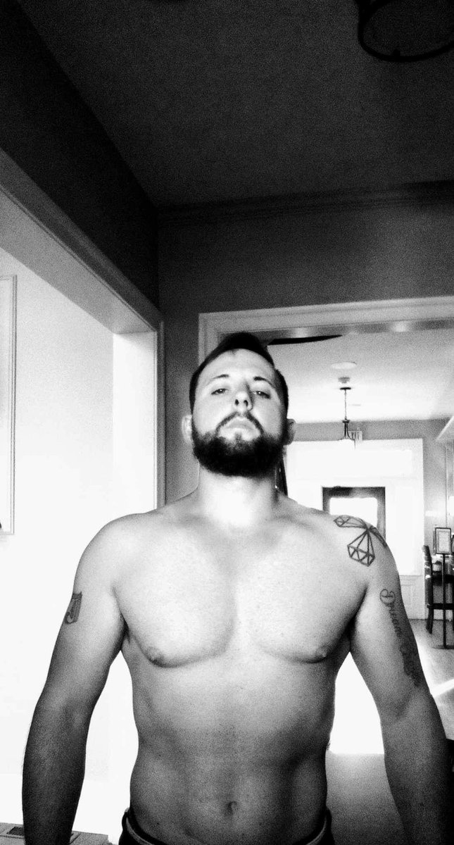 str8erboy's tweet photo. Straight Dude Jay’s nude got leaked. You don’t want to miss this file. 🔥🔥🔥🔥Dm Me. https://t.co/zii3uV6uUz
