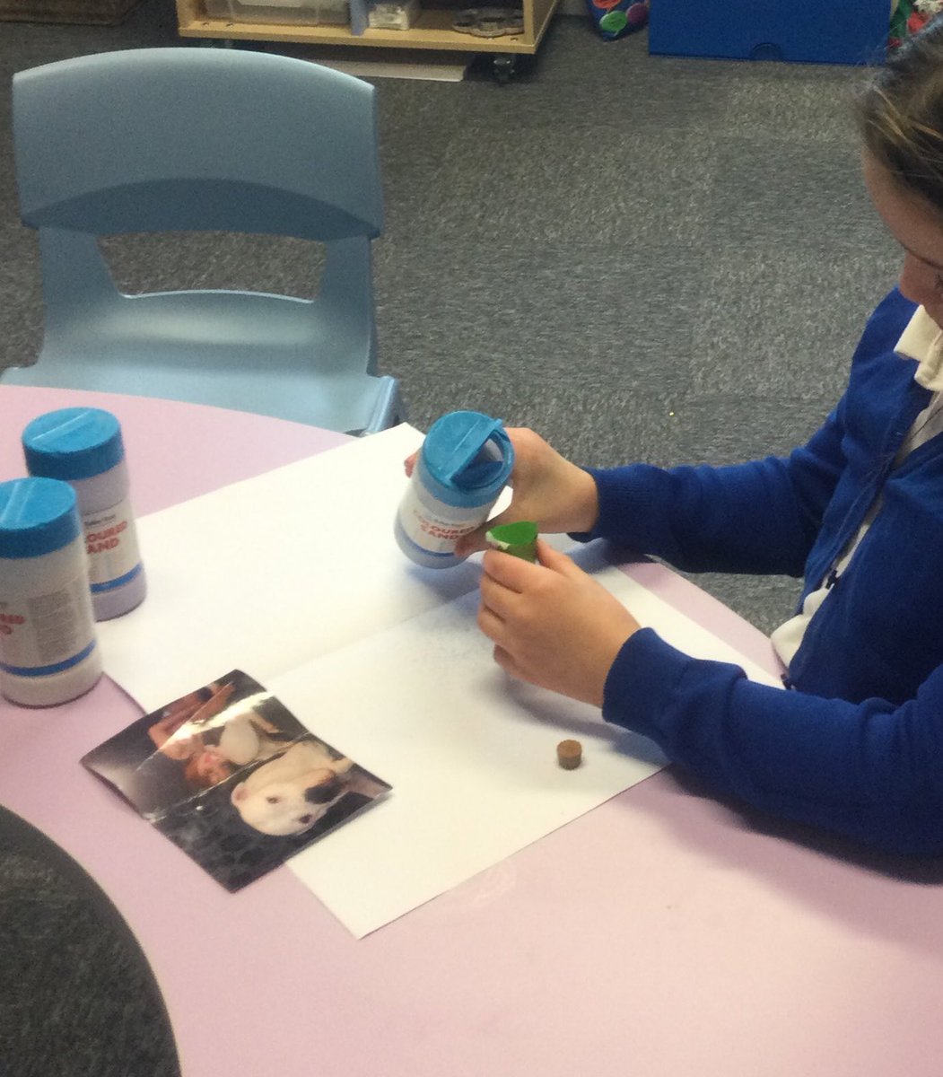 DeltaHighfields's tweet photo. 🌈Finding new ways to remember happy memories of those we have lost can really help in sad times. @DeltaTrust_Org @ThriveApproach @HPAThrive #relationshipsarekey #memoryjar https://t.co/NIAEJ1dJHc