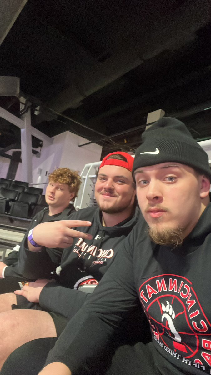 #bearcats #HornsDown