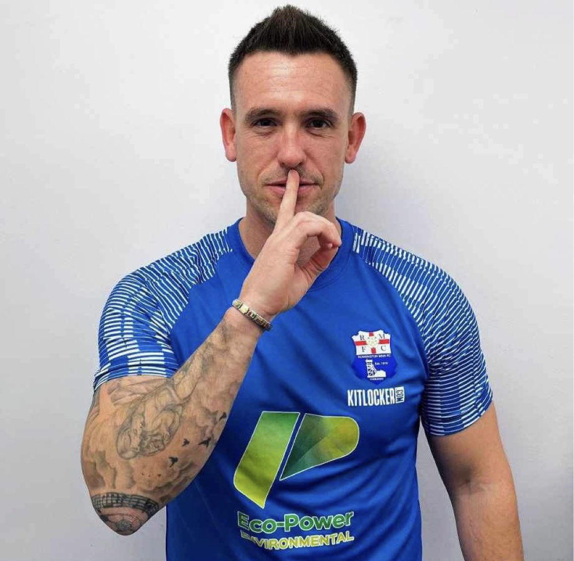Cool as a cucumber 🥒 

<a href="/LiamNelthorpe/">Liam Nelthorpe</a>’s penalty wins the shootout for us and puts us in the hat for the quarter final of the <a href="/NCEL/">Macron NCEL</a> Cup. Goodnight Rosso fans 🎩

#UTM