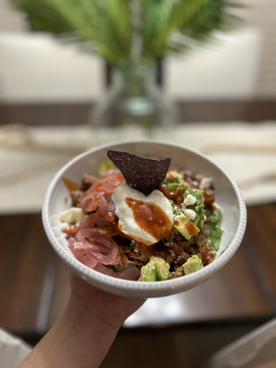 Taco bowls are always a hit in my house. Happy taco Tuesday! 

#wpfoodie #TacoTuesday #foodie #texmex #oneskilletmeal