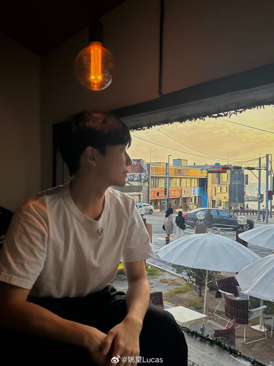 Lecas_DALBI's tweet photo. 오잉 야오왕 부산 왔었음??? 네팔 간 거까진 봤는데 언제 부산왔대ㅠㅠ 부산 아닌가 무튼 한국인 거 같은데 https://t.co/uo58cpSwXN