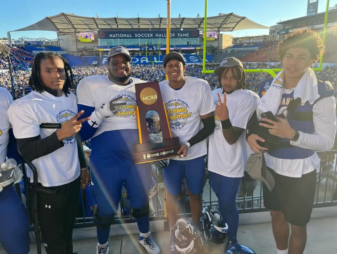 Dalys Beanum tweet media