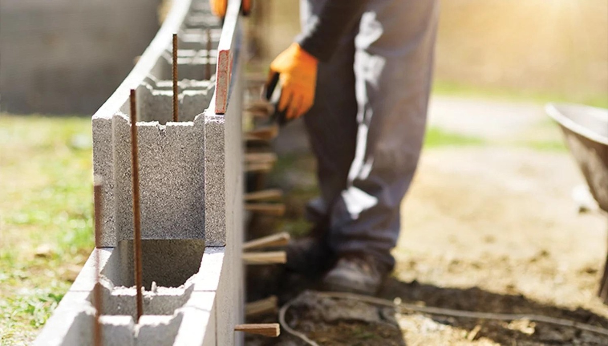 prometheusmats's tweet photo. Prometheus Materials is proud to be the winner of the 2023 #MadeInColorado Award for Emerging Manufacturer!

We are thrilled to be recognized by @ColoradoBizMag for our zero-carbon #biocement and #bioconcrete solutions: https://t.co/TdVyekfb9i

It's time to #BuildDifferent! https://t.co/GqNLlAhgiP