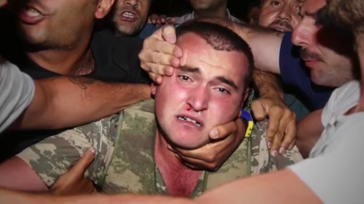 İlahi adalet varsa, bu hiçbir şeyden haberi olmayan gariban askerin intikamını, sebep olanlar bin fazlasıyla ödesin inşallah..