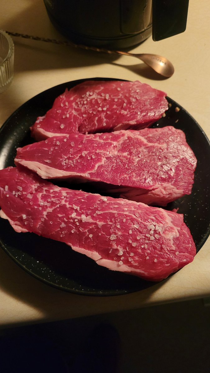SSGDavon's tweet photo. Cooking Stream at 7 pm PDT
 
https://t.co/8T8Azjq2LA https://t.co/hdKm9QTYAL