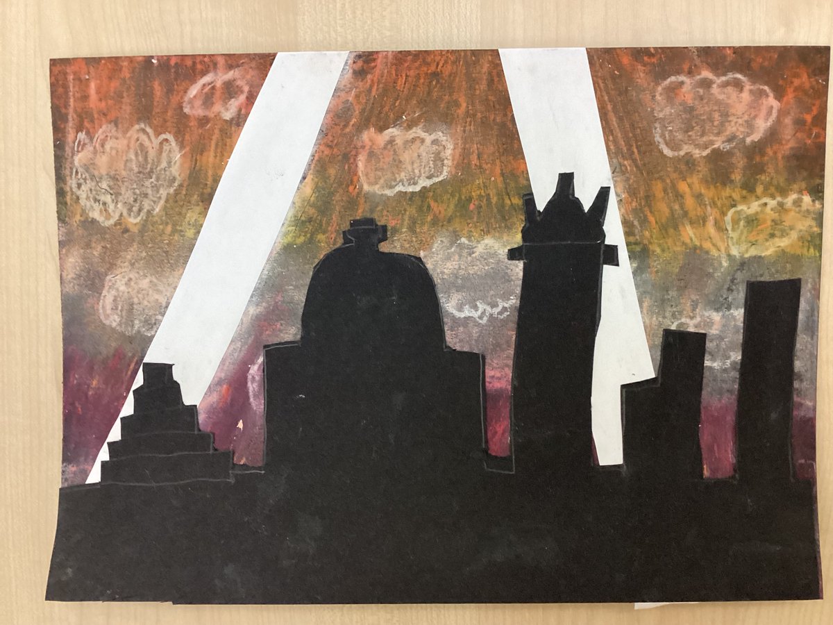 FarnhamGreen's tweet image. Year 6 have been using art as a means of immersion to approach their writing based around the book 'Goodnight, Mister Tom'. #strivingforexcellence #emotionalawareness #intergrity #art #londonskyline