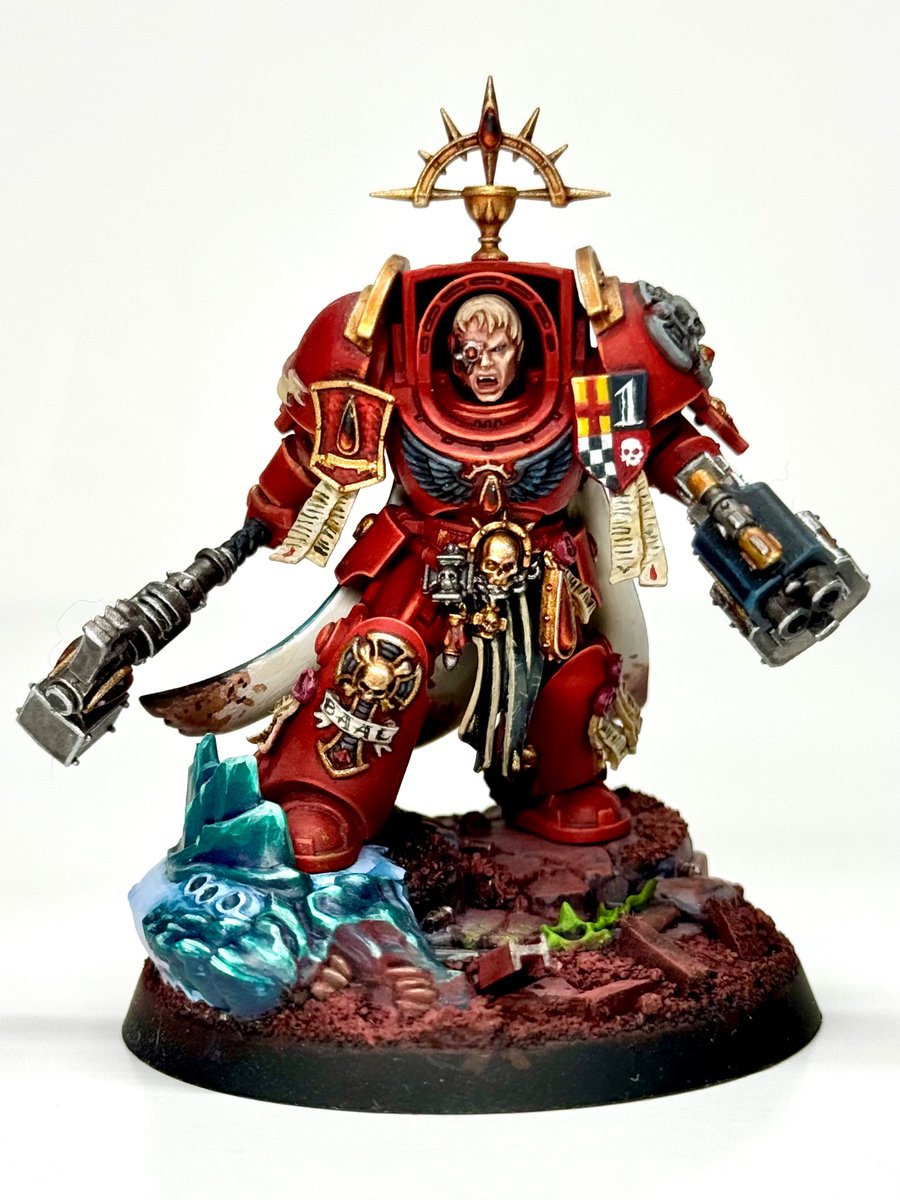 Technically the second ever Blood Angel I painted but third to be posted here as I actually forgot to take a finished picture of him! So here is Captain Karlaen in all his updated glory.
