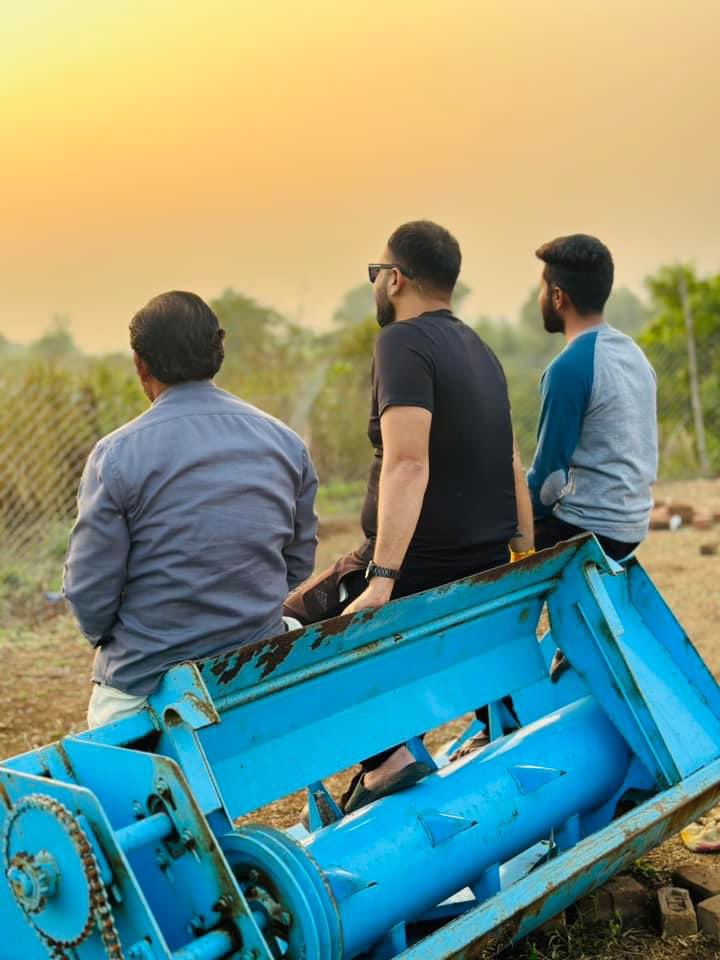 rajivpatelbjp's tweet photo. सुहावनी शाम!

नर्मदा उपवन को सघन करने की तैयारी में जुटी टीम “मैं हूँ नर्मदापुत्र”

#Kasrawad #MaiHunNarmadaPutra #PlantingTrees #RajivPatel https://t.co/7IJhMDsFmn